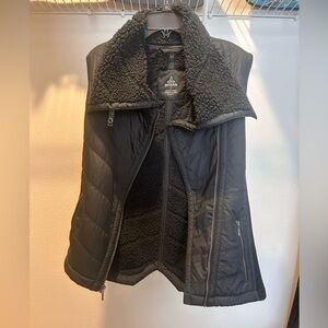 Prana Black Vest Sleek Design High Quality